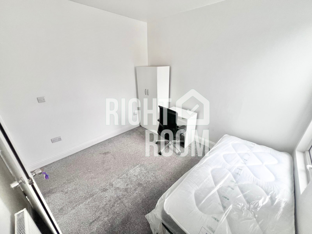 Property photo 2 of 3