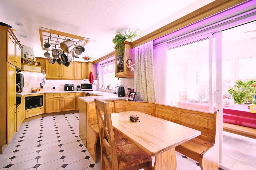 Property photo 3 of 24 Picture No. 22