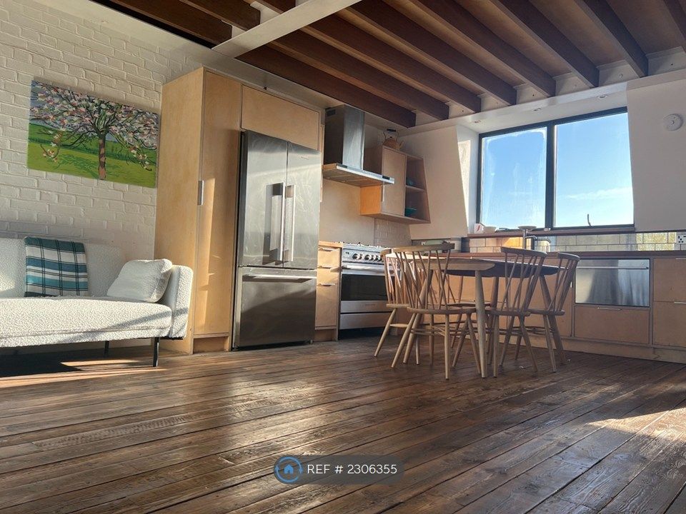 Property photo 1 of 30