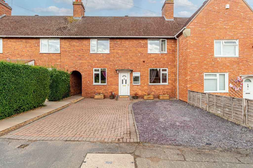 Property photo 1 of 25