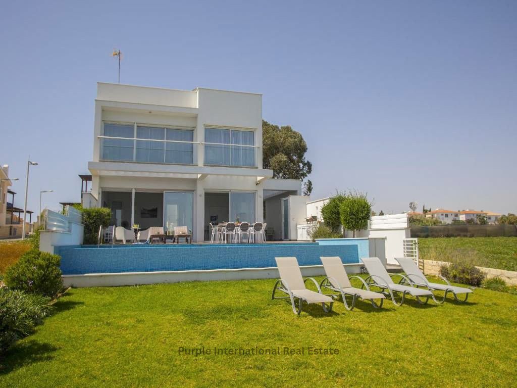 Property photo 1 of 5