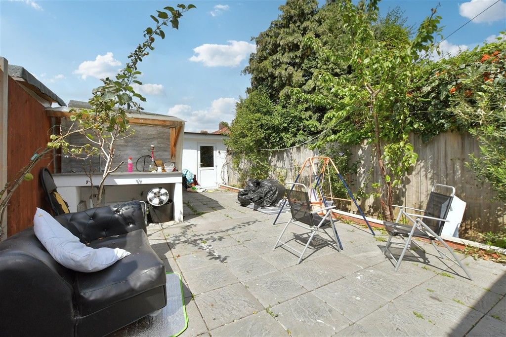 Property photo 1 of 11 Rear Garden