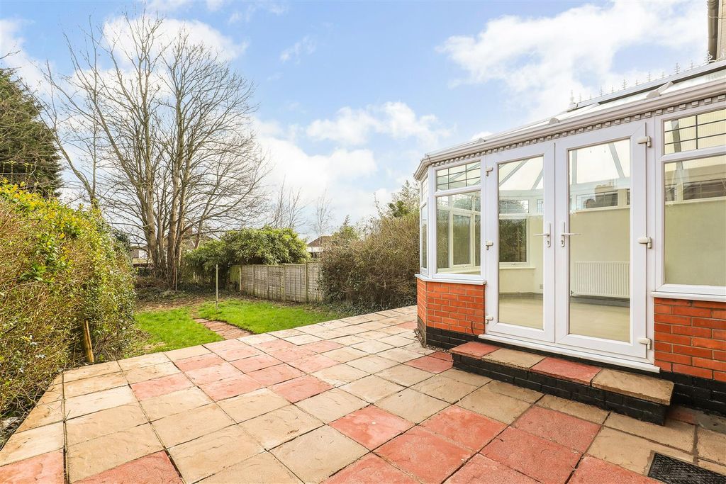 Property photo 3 of 19