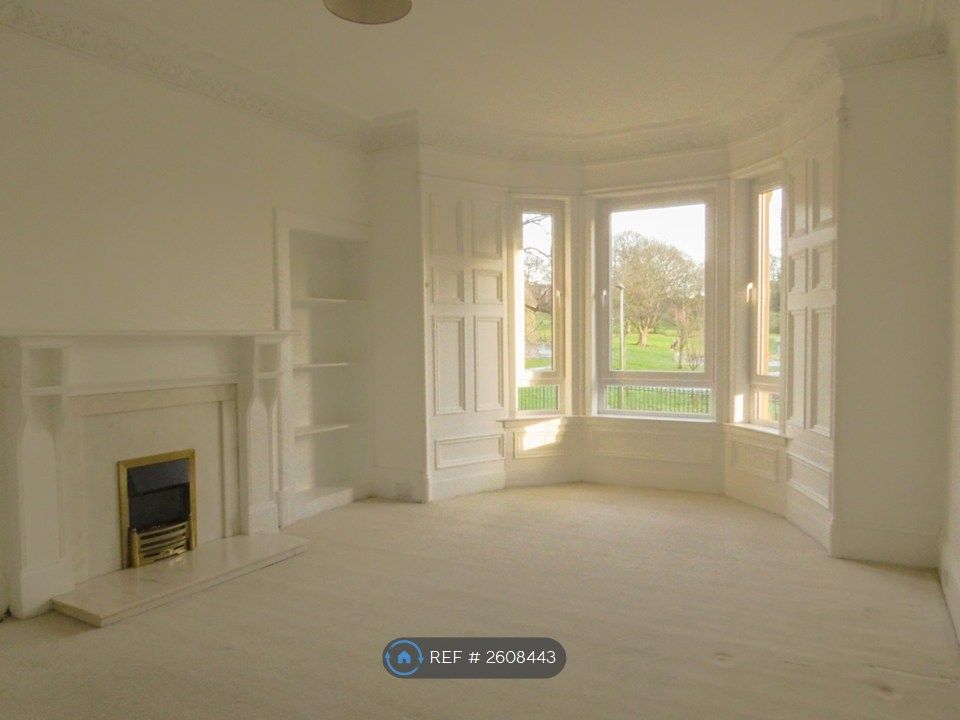 Property photo 2 of 9 Living Room