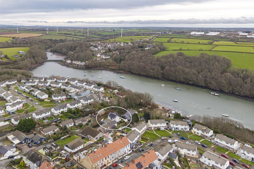 Additional image 32 of 3 bed detached house for saleSilver Drift, Beach Hill, Milford Haven, Pembrokeshire SA73