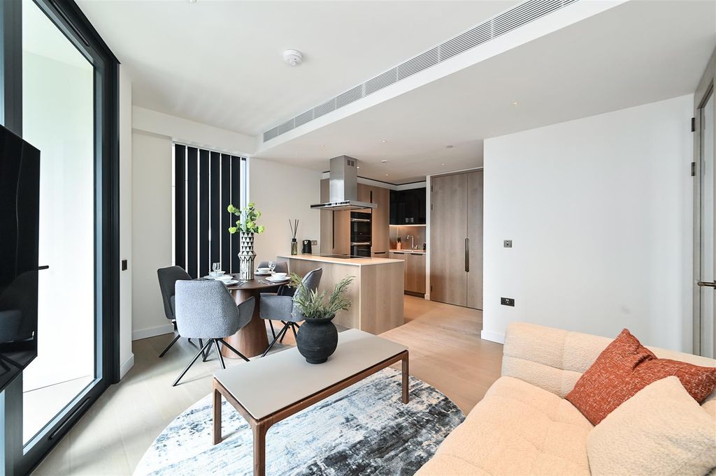 Property photo 1 of 22 2506-River-Park-Tower (4).Jpg