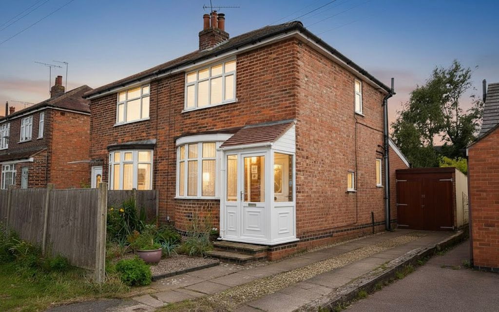 Property photo 1 of 18