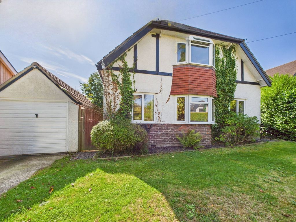 Property photo 1 of 36