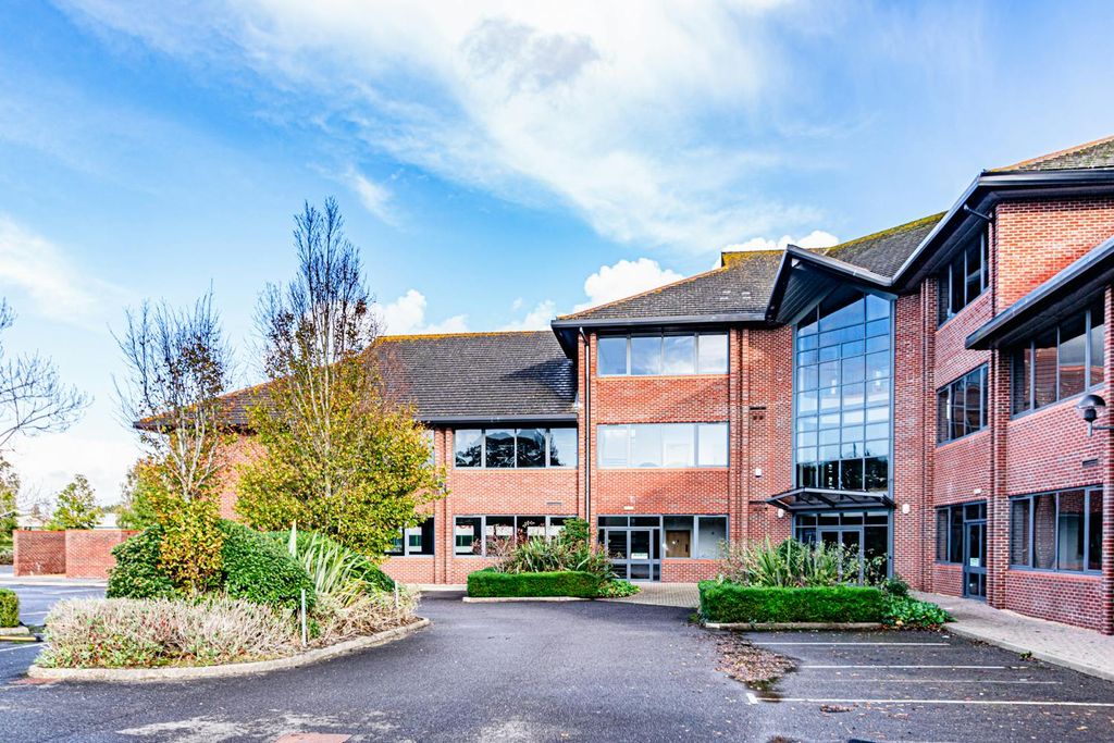 Property photo 3 of 11 15.Jpg