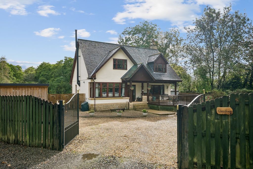 Property photo 2 of 44 Picture No. 20