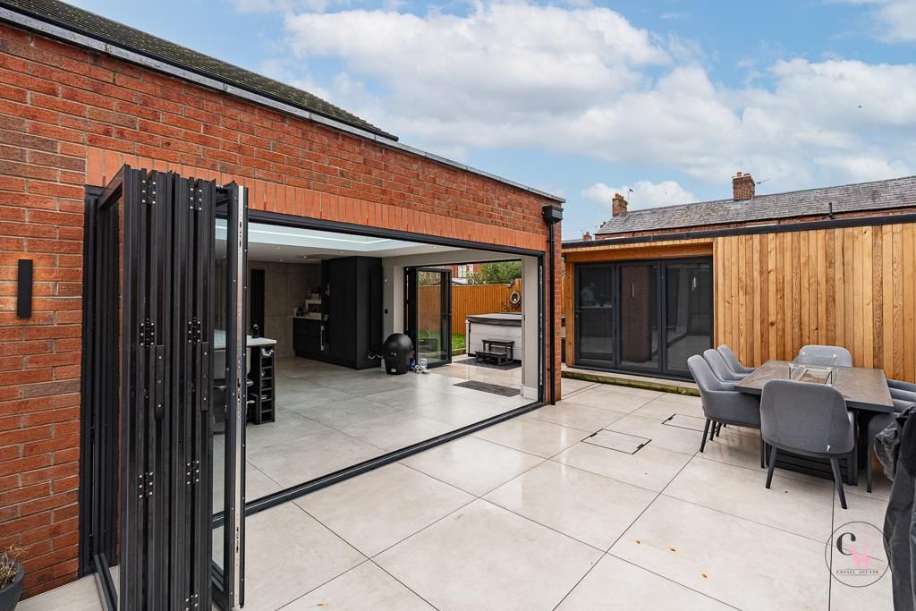 Property photo 3 of 40 Dsc05312-Edit.Jpg