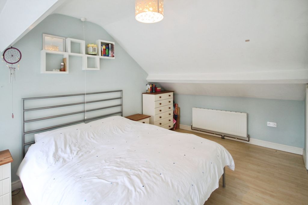 Property photo 2 of 23 8Ad1d46F-Img_3869_6_Original