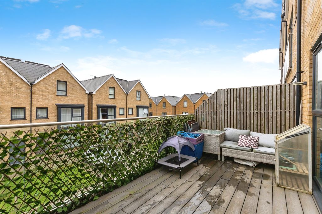 Property photo 2 of 13