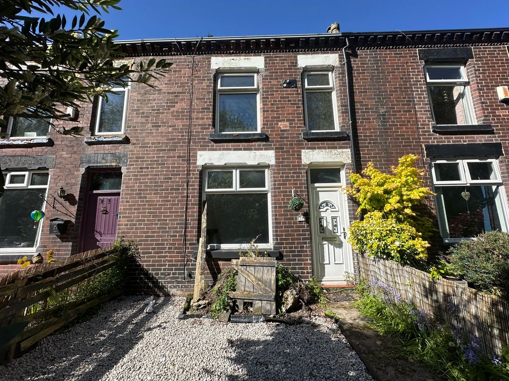 Property photo 1 of 18 External Front