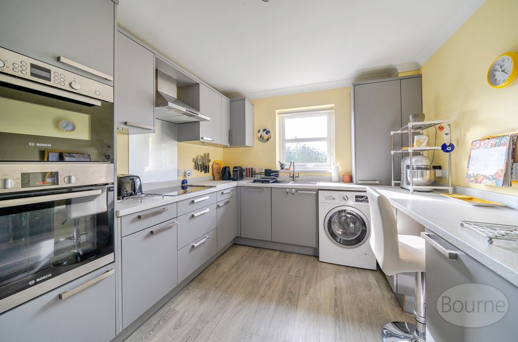 Property photo 3 of 25 E5Ccb925-d72B-408...