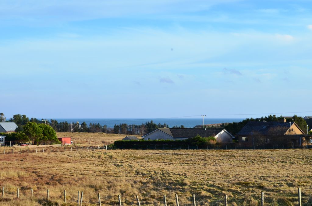 Property photo 1 of 1