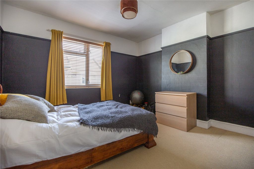 Property photo 2 of 13 Picture No. 01