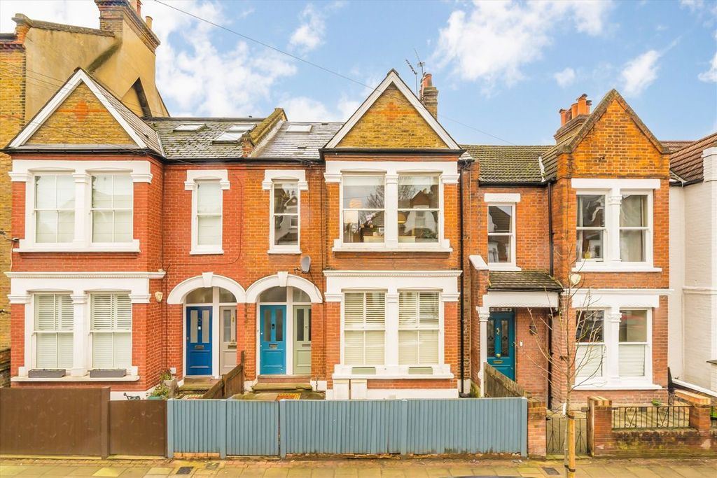 Property photo 2 of 10