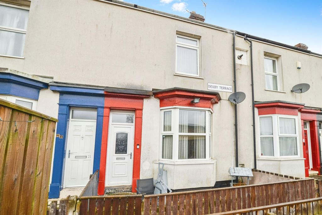 Property photo 1 of 17