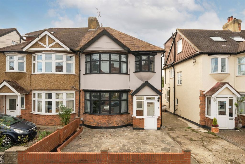 Property photo 1 of 9