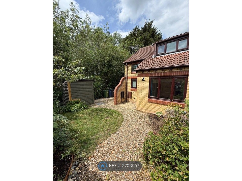 Property photo 2 of 11