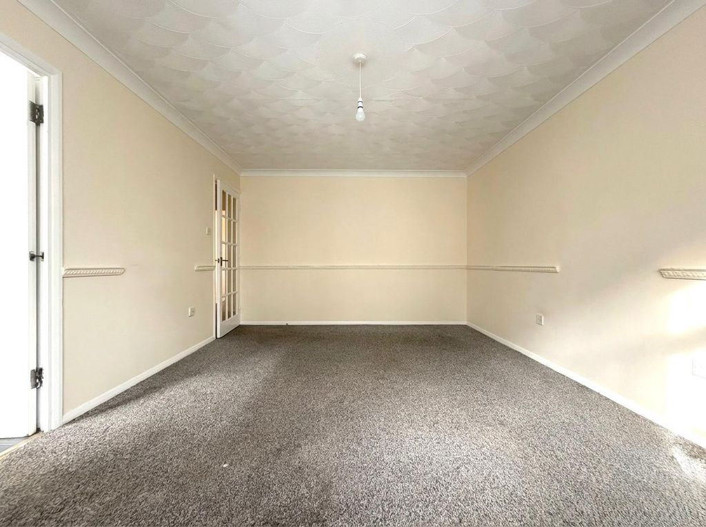 Property photo 2 of 7 Living Room 2.Jpg