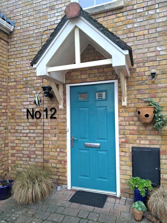 Property photo 2 of 49