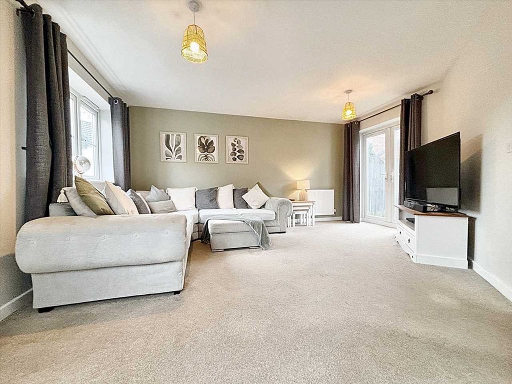 Property photo 3 of 30