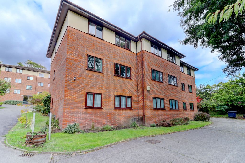 Property photo 1 of 8 Picture No. 08