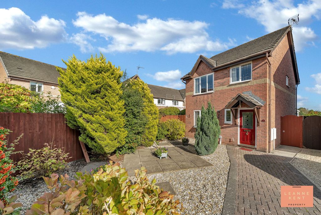 Property photo 1 of 36