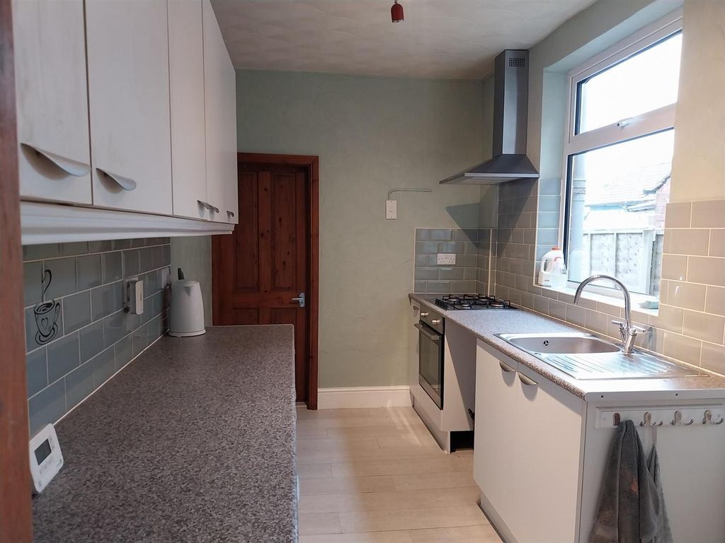 Property photo 3 of 17 1000034535.Jpg