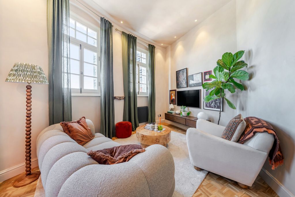 Property photo 1 of 21 1466519-18-6A16E7...