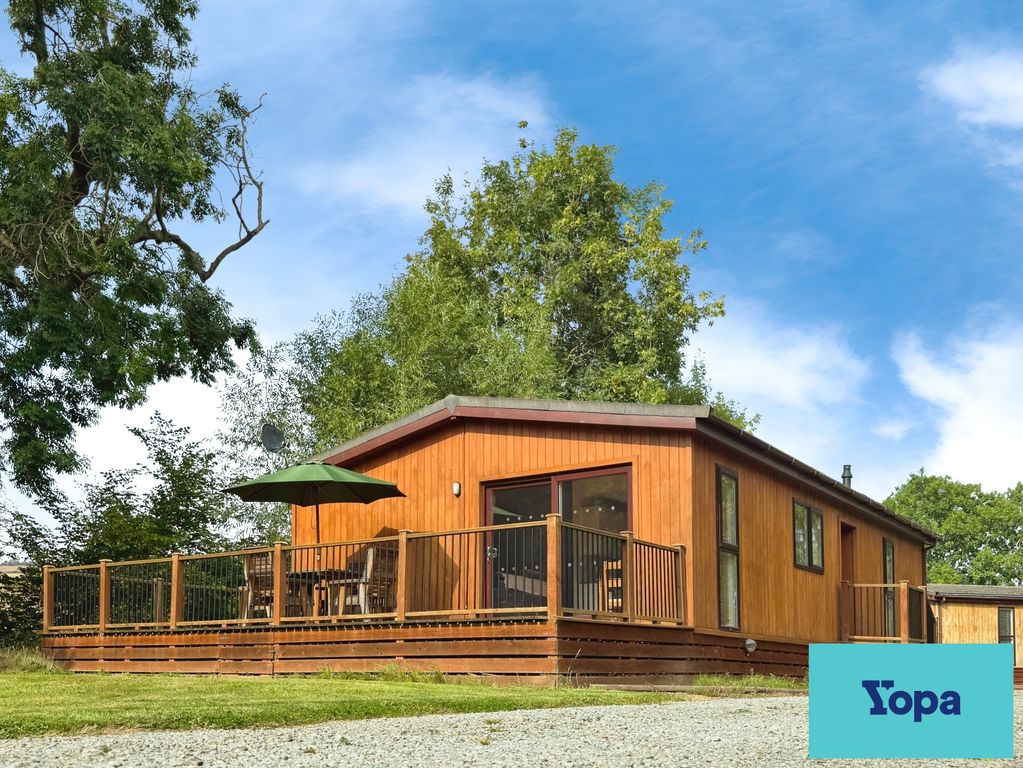 Property photo 1 of 10 Outside