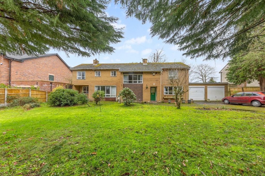 Property photo 1 of 37