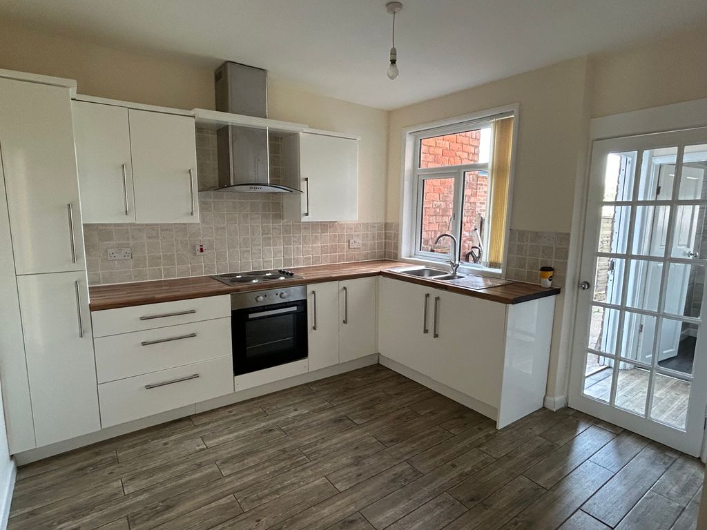 Property photo 3 of 8 Img_7135