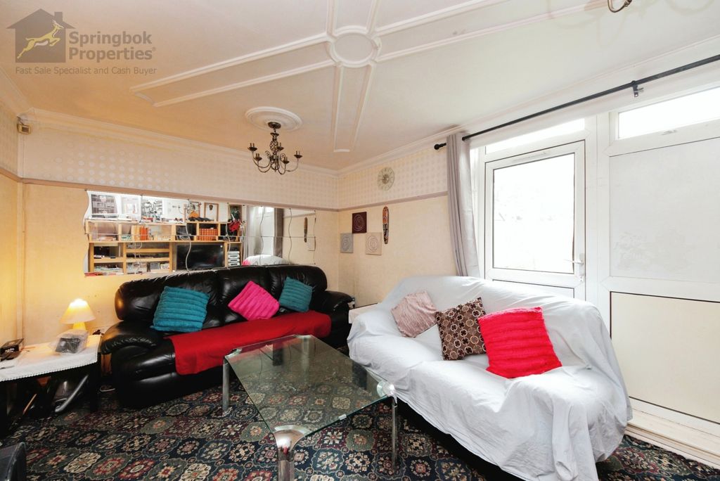 Property photo 2 of 7 Image 1