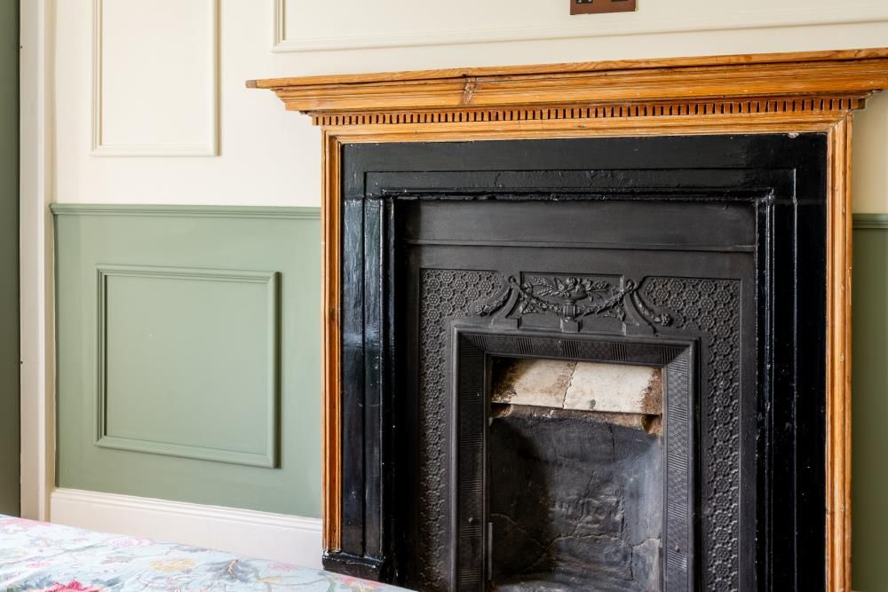 Property photo 3 of 13 Second Floor Flat 1 Walcot Terrace BA1 6Ab-5.Jpg