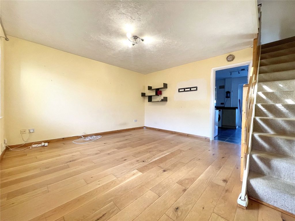 Property photo 3 of 8 Living Room