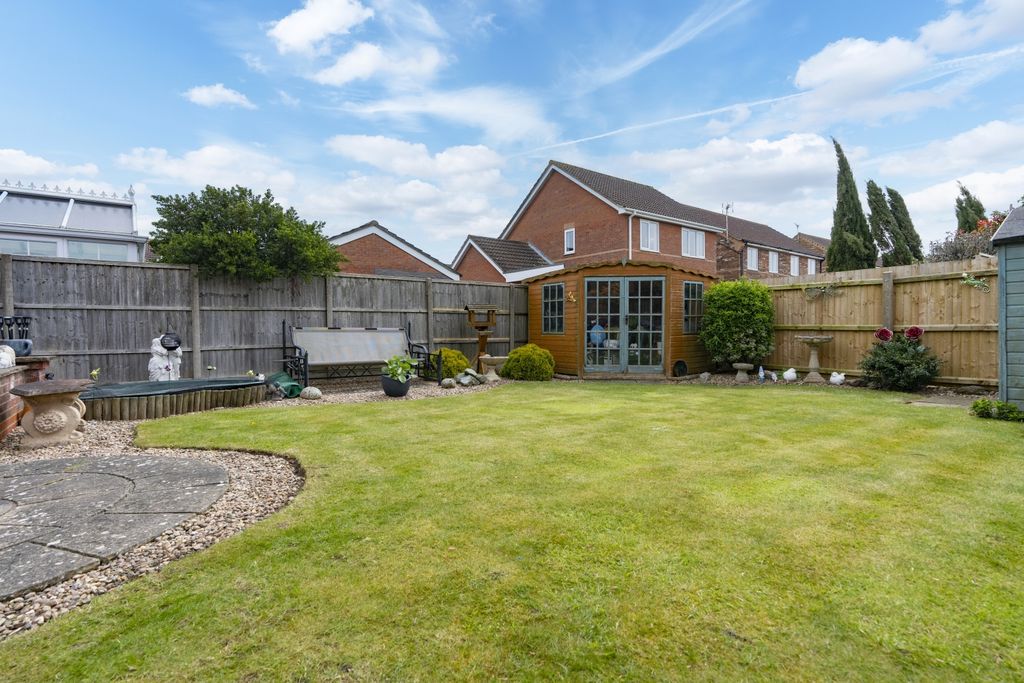 Property photo 2 of 15 Rear Garden