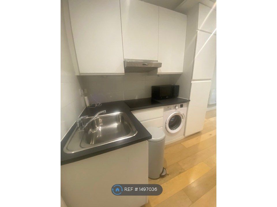 Property photo 2 of 4 Kitchen Area