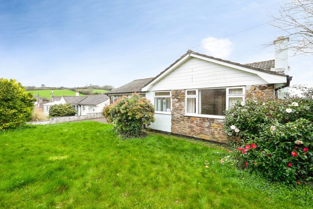 Property photo 3 of 20 Front