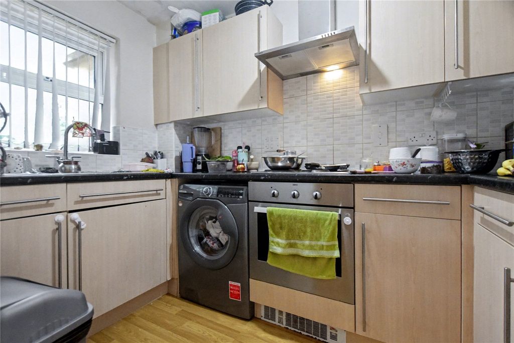 Property photo 2 of 6 Picture No. 04