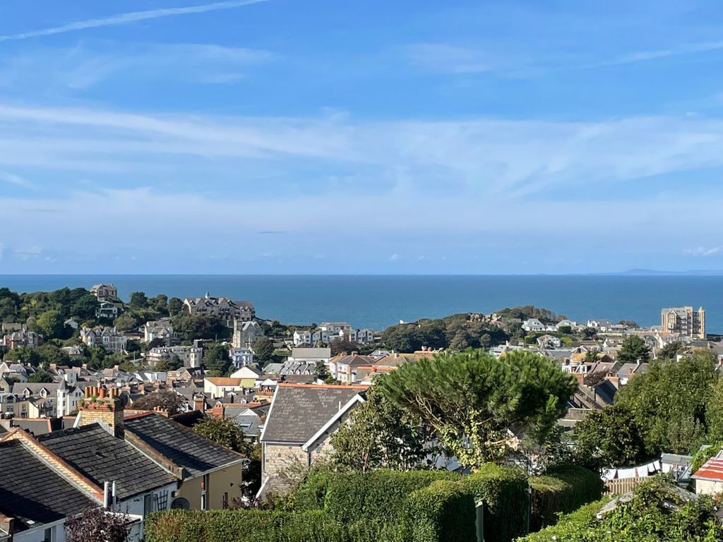 Property photo 2 of 23 Picture No. 34