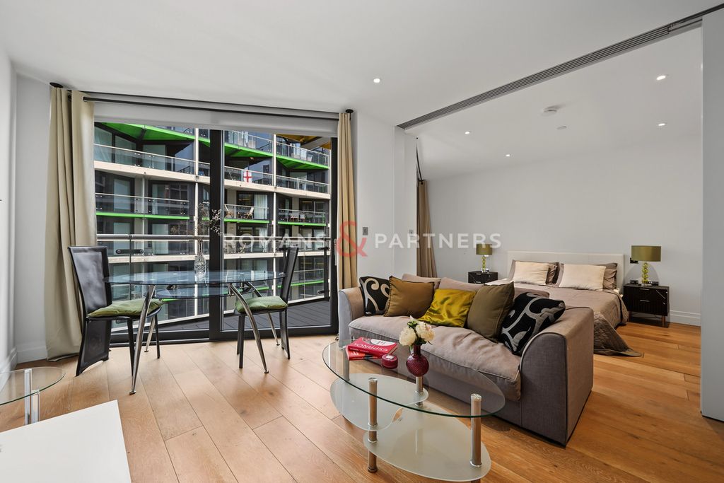 Property photo 1 of 19