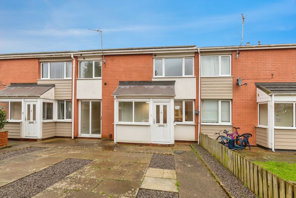 Property photo 1 of 18 Pbox-Img.Jpg