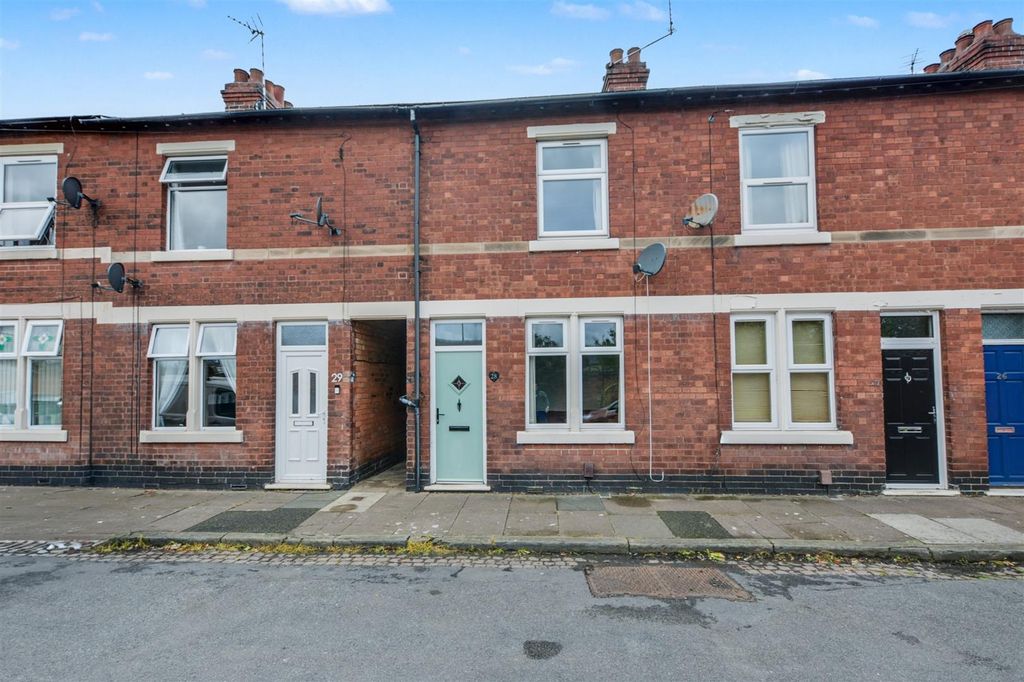 Property photo 1 of 22
