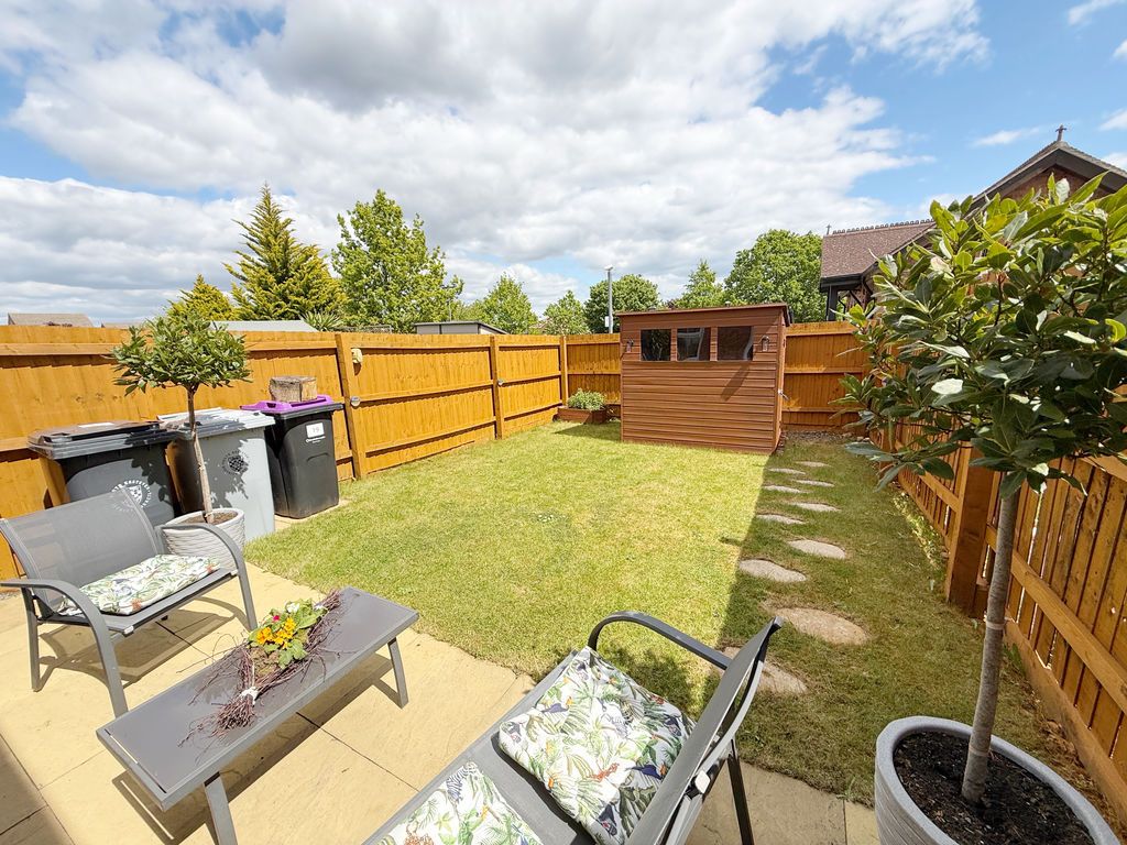 Property photo 2 of 14 Garden