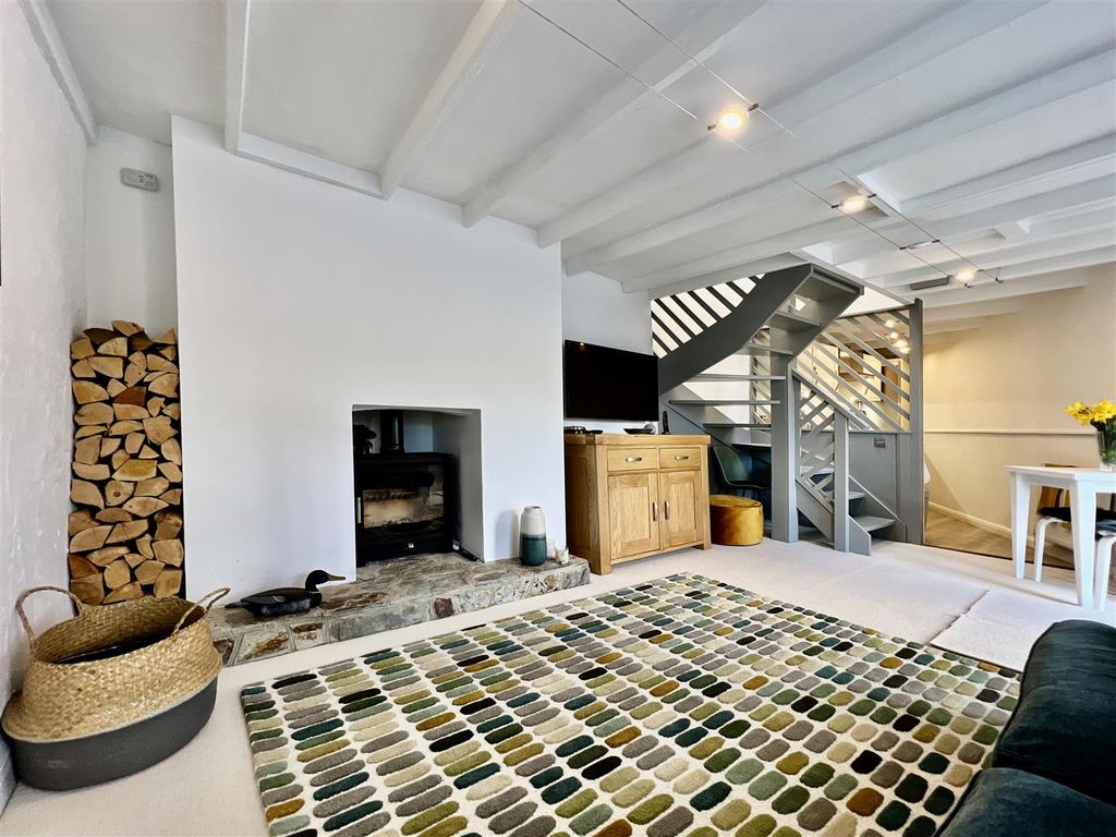 Property photo 2 of 16 Rose Cottage - 2.Jpeg