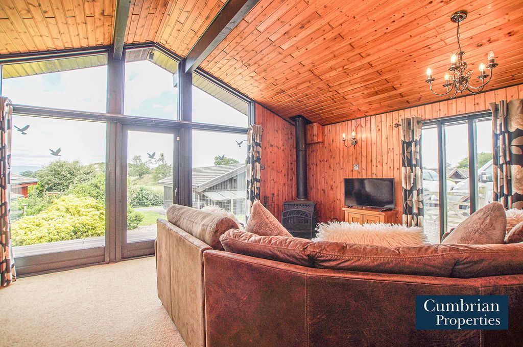Property photo 2 of 20 Open Plan Living