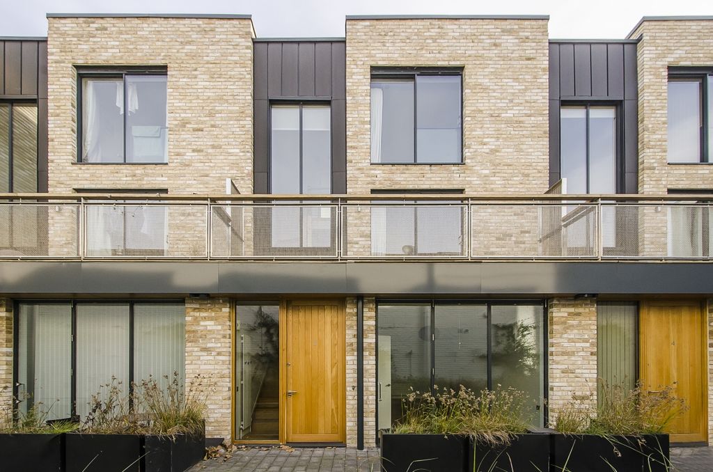 Property photo 1 of 18 Exterior View